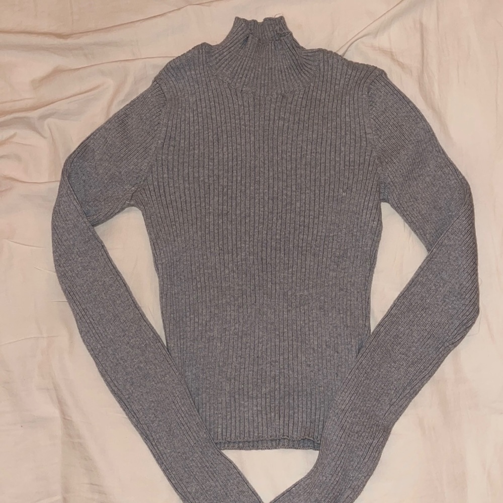 Brandy Melville Grey Turtleneck